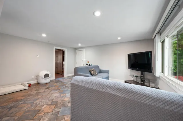 $359,900 | 6618 North Cypress Avenue, Big Rapids, MI 49307