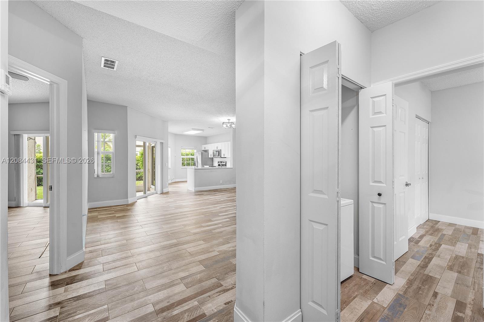 6649 Via Regina Boca Raton, FL 33433 - Photo 15 of 65 Gallery Image 15