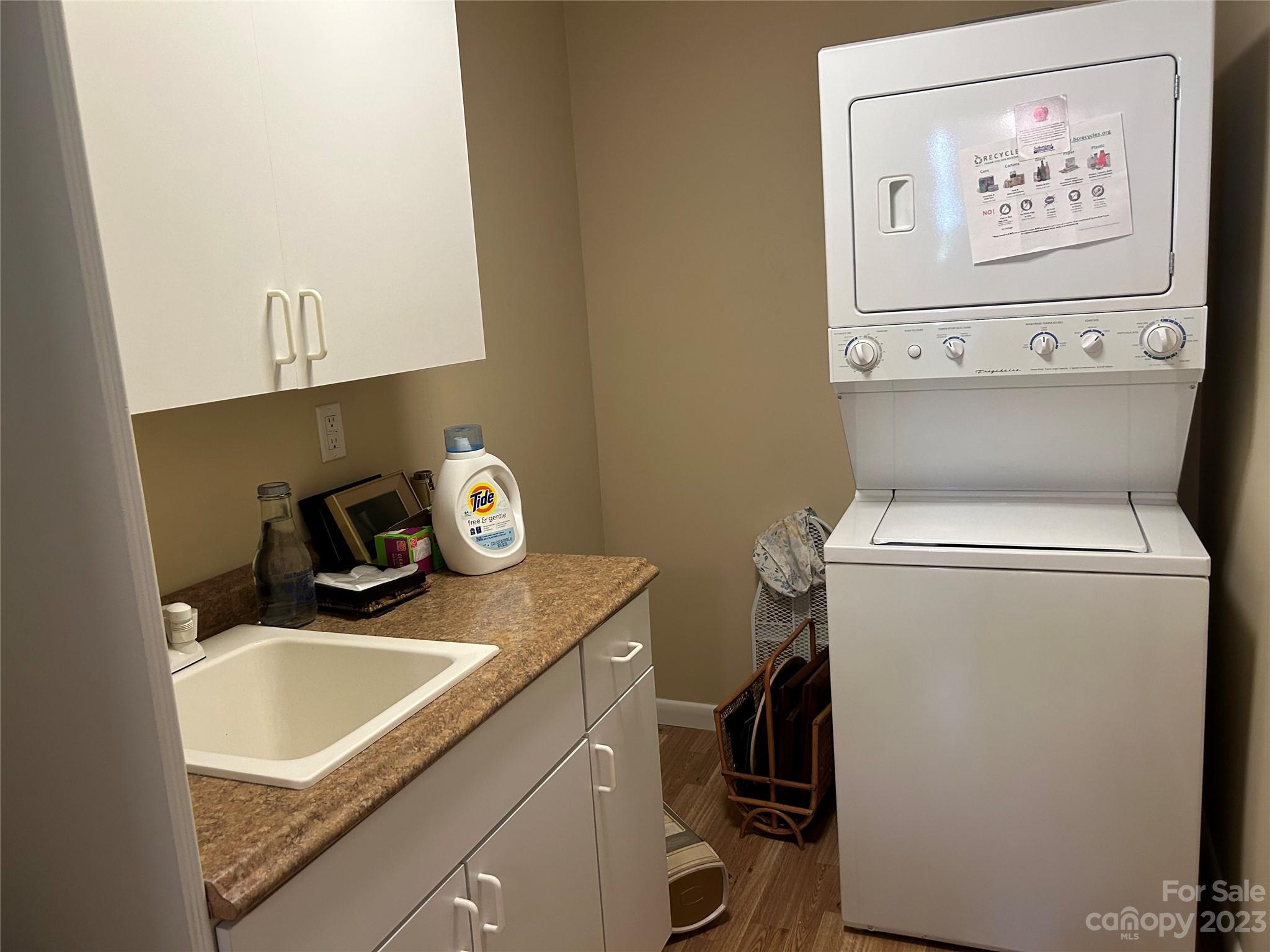 428 Brandon Road Hendersonville, NC 28739 - Photo 23 of 48 a utility room with dryer and washer
