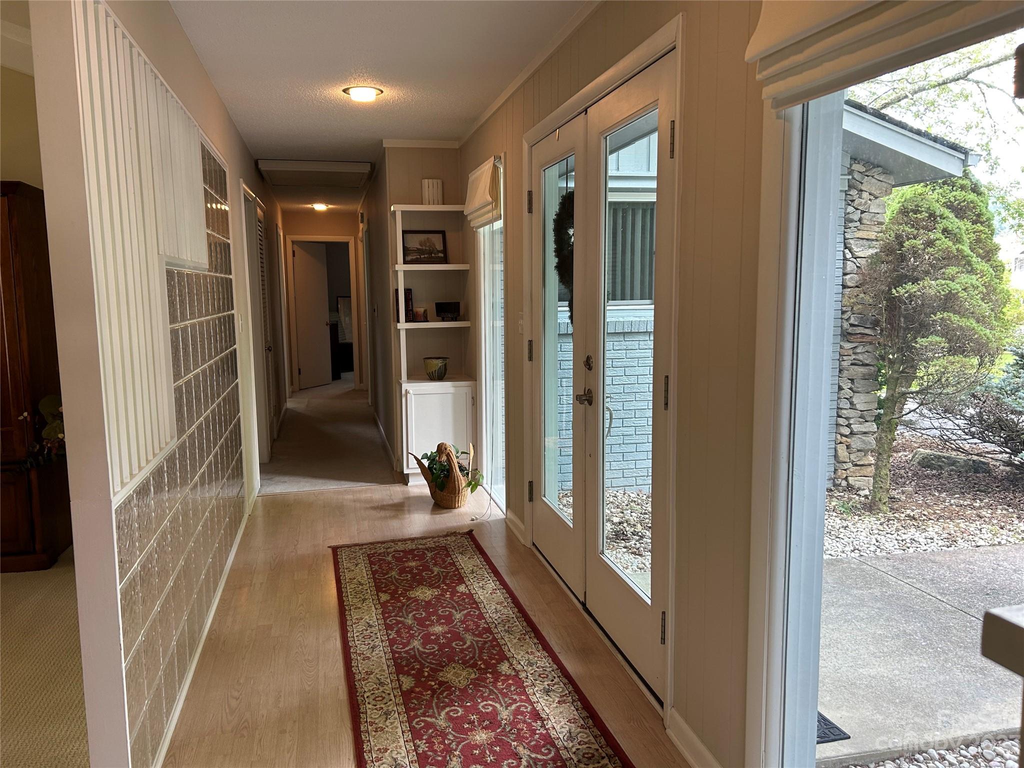 428 Brandon Road Hendersonville, NC 28739 - Photo 3 of 48 a view of gallery with windows