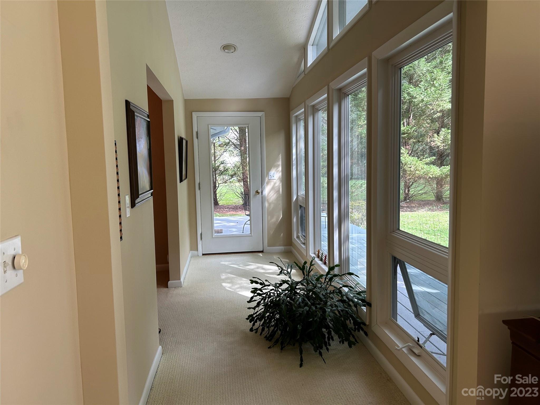 428 Brandon Road Hendersonville, NC 28739 - Photo 10 of 48