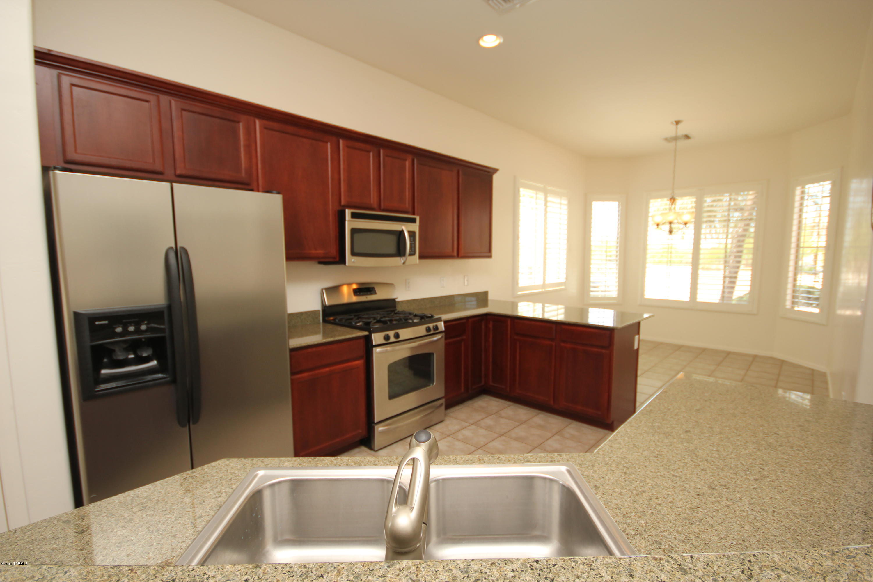 12874 Bloomington Loop Tucson, AZ 85755 - Photo 40 of 44