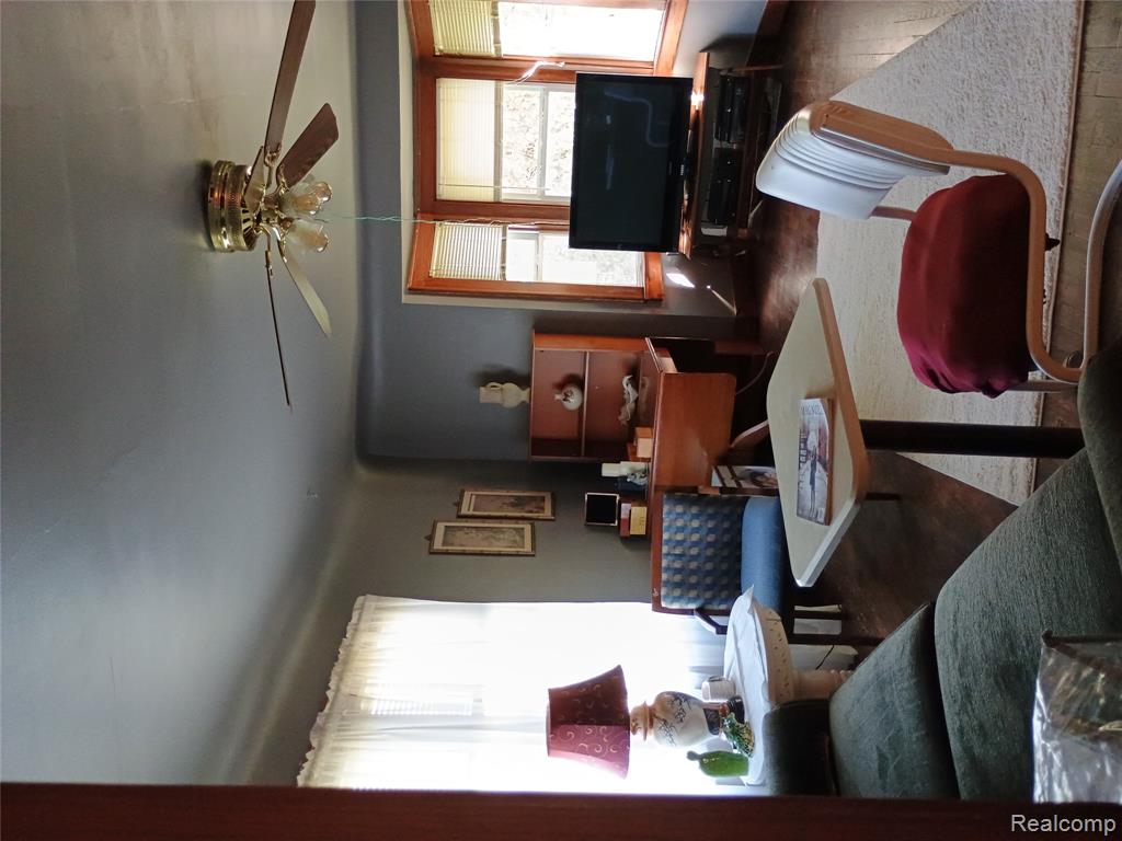 1460 South Dye Road Flint, MI 48532 - Photo 10 of 14