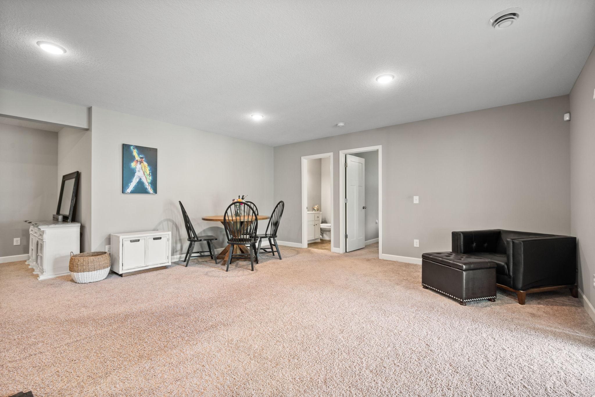 5281 East County Line Road North St. Paul, MN 55110 - Photo 33 of 44