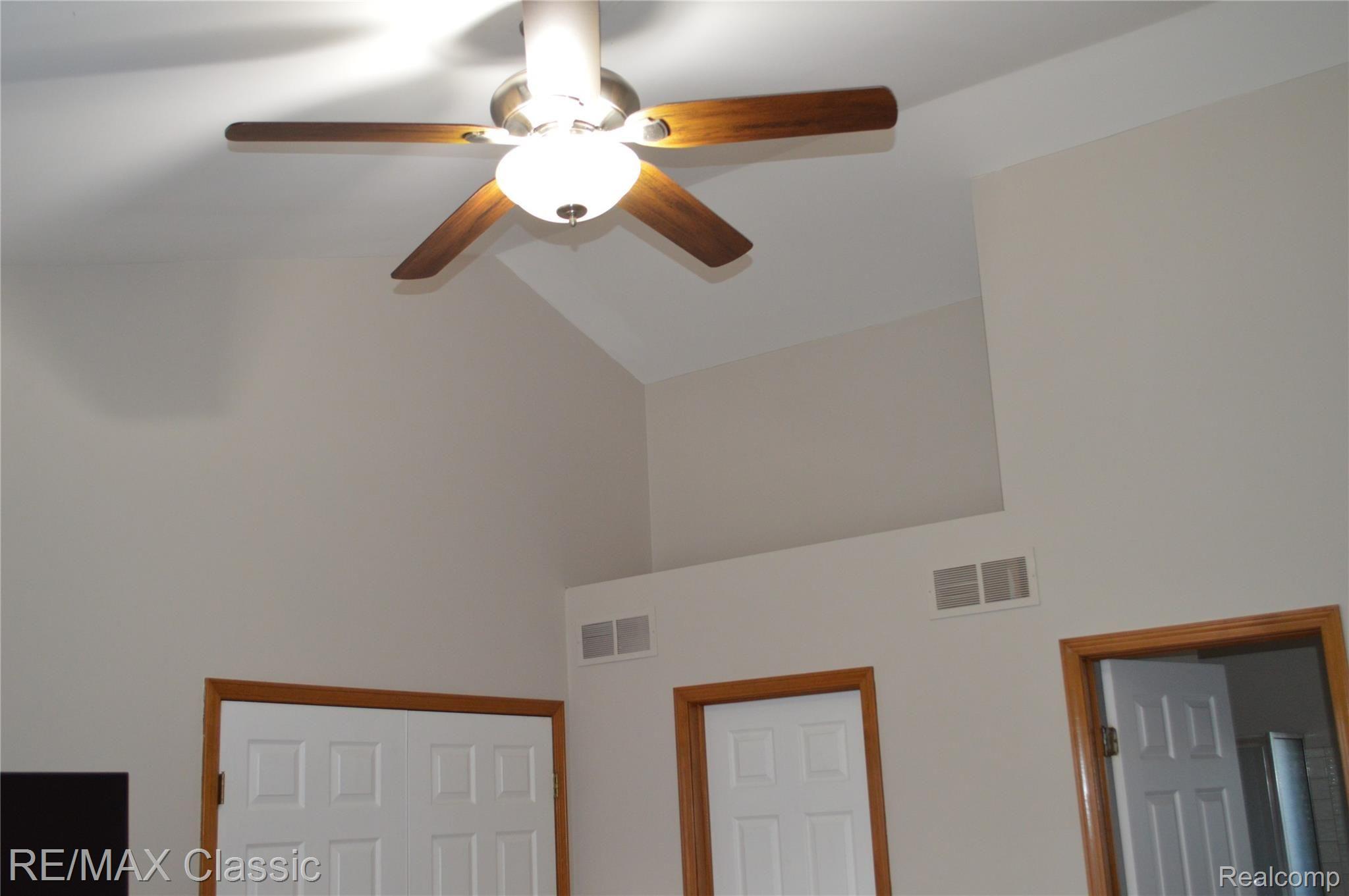 44668 Danbury Road Canton, MI 48188 - Photo 19 of 40 Danbury9d.JPG