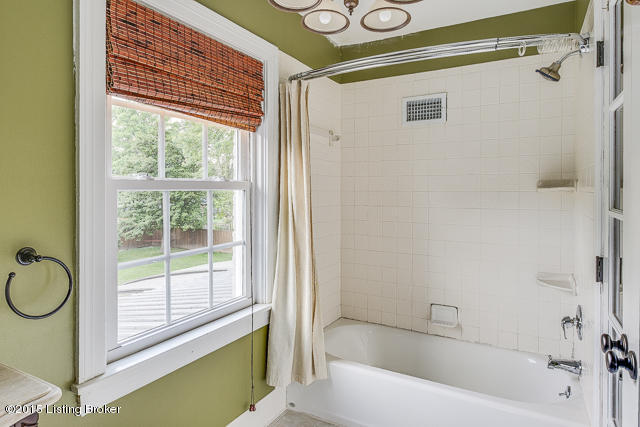 112 North Chadwick Road Bellemeade, KY 40222 - Photo 17 of 27 Beautifully updated master bath