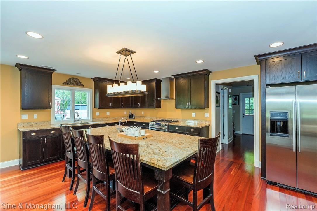 5350 Longmeadow Road Bloomfield Hills, MI 48304 - Photo 17 of 45 Huge island serves as table space