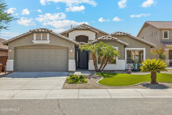 $2,100 | 101 West Red Mesa Trail, San Tan Valley, AZ 85143