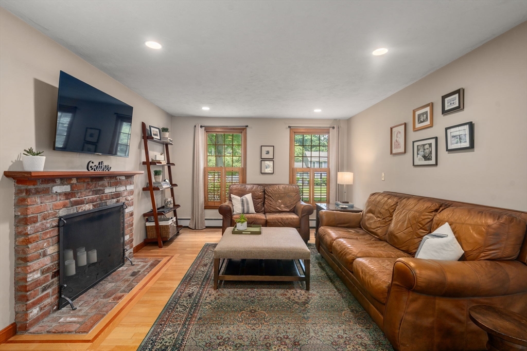 2 Angelo Way Franklin, MA 02038 - Photo 15 of 42