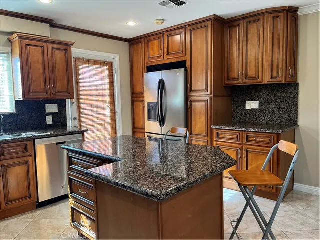 $3,600 | 135 Flower Street, Unit B, Costa Mesa, CA 92627