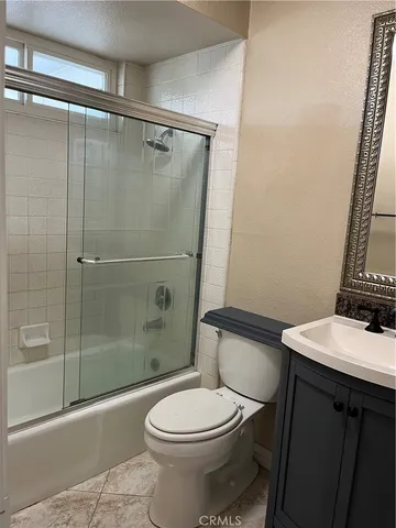 $3,600 | 135 Flower Street, Unit B, Costa Mesa, CA 92627