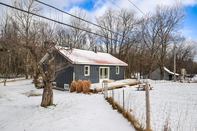 $549,000 | 1851 Center Fayston Road, Fayston, VT 05660