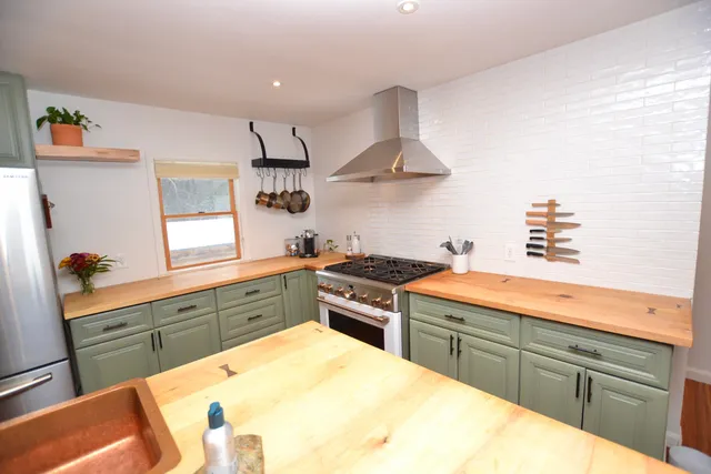 $549,000 | 1851 Center Fayston Road, Fayston, VT 05660