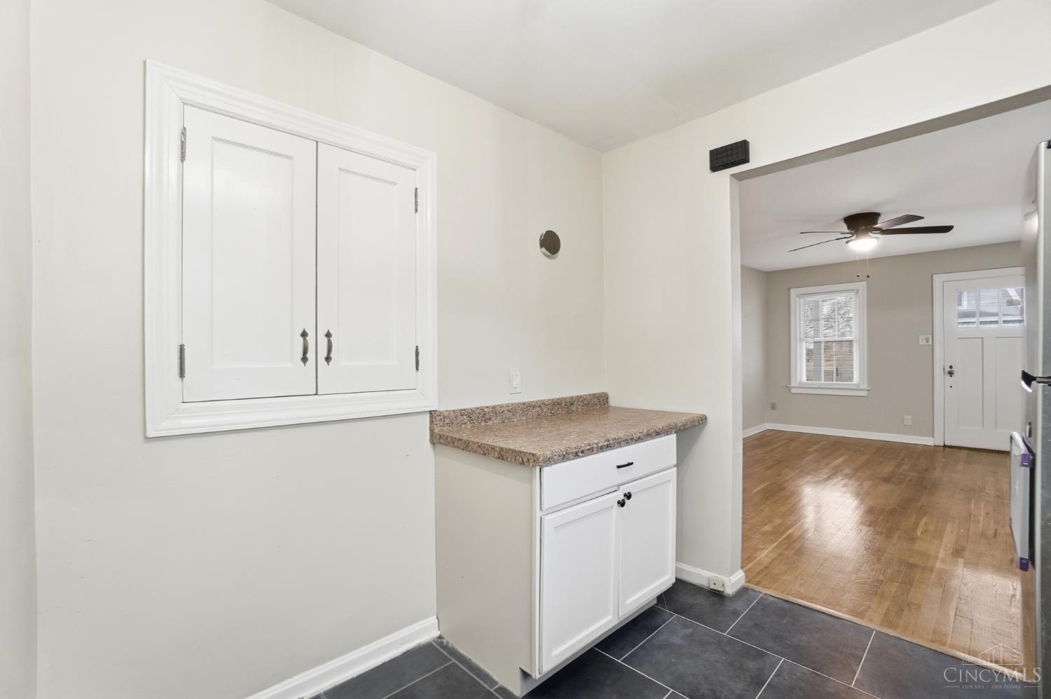 5256 Warren Avenue Norwood, OH 45212 - Photo 14 of 32