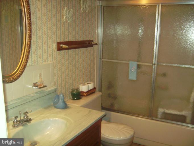 7089 Catalpa Road Frederick, MD 21703 - Photo 2 of 14 Bath