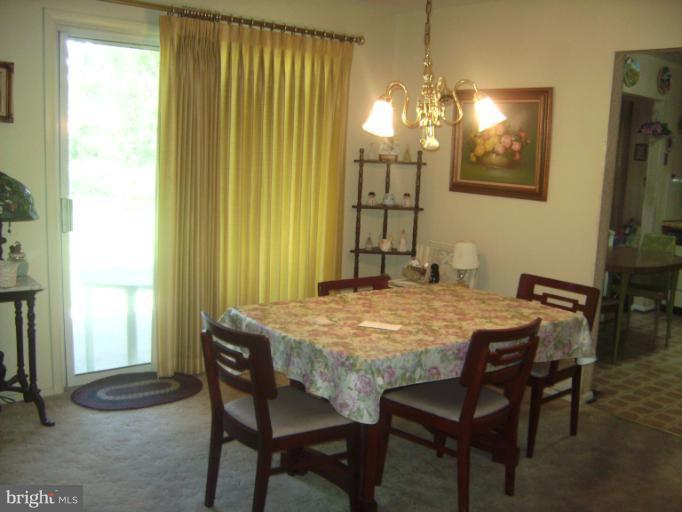 7089 Catalpa Road Frederick, MD 21703 - Photo 8 of 14 Dining Room