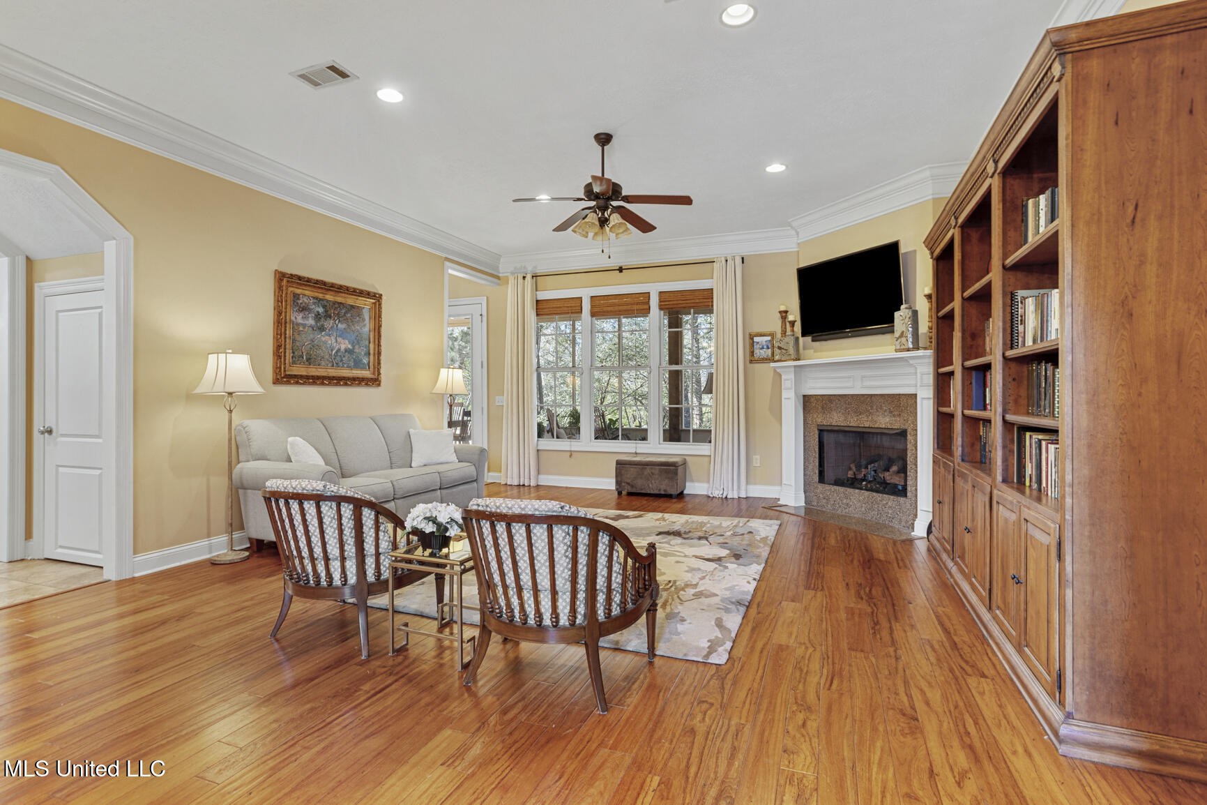 111 Hawks Nest Ridgeland, MS 39157 - Photo 2 of 34 111 hawks Nest Bluff-15