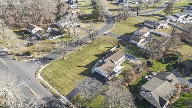 $849,000 | 2 Varnum Lane, Manalapan, NJ 07726