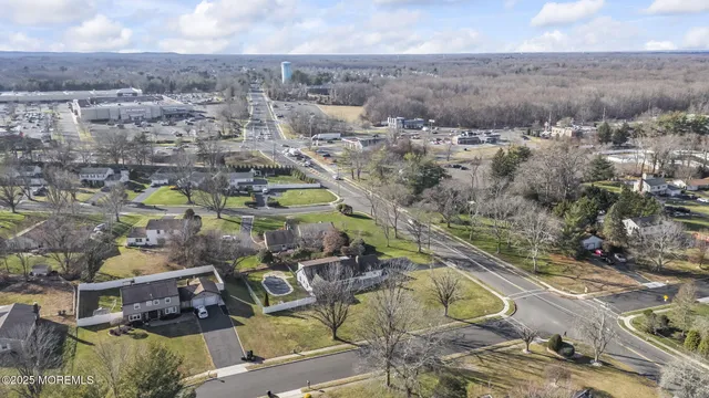 $849,000 | 2 Varnum Lane, Manalapan, NJ 07726