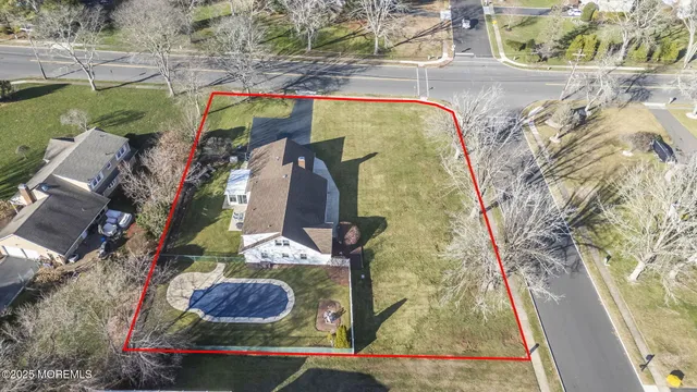 $849,000 | 2 Varnum Lane, Manalapan, NJ 07726