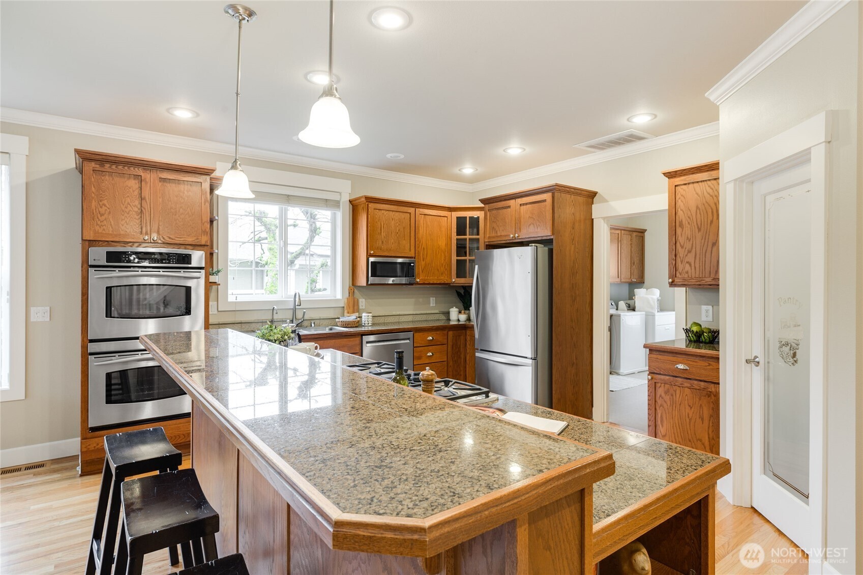 3322 Garden Court North Renton, WA 98056 - Photo 12 of 36 Gallery Image 12