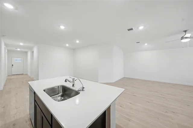 $2,400 | 30706 Windermere Peaks Lane, Fulshear, TX 77494