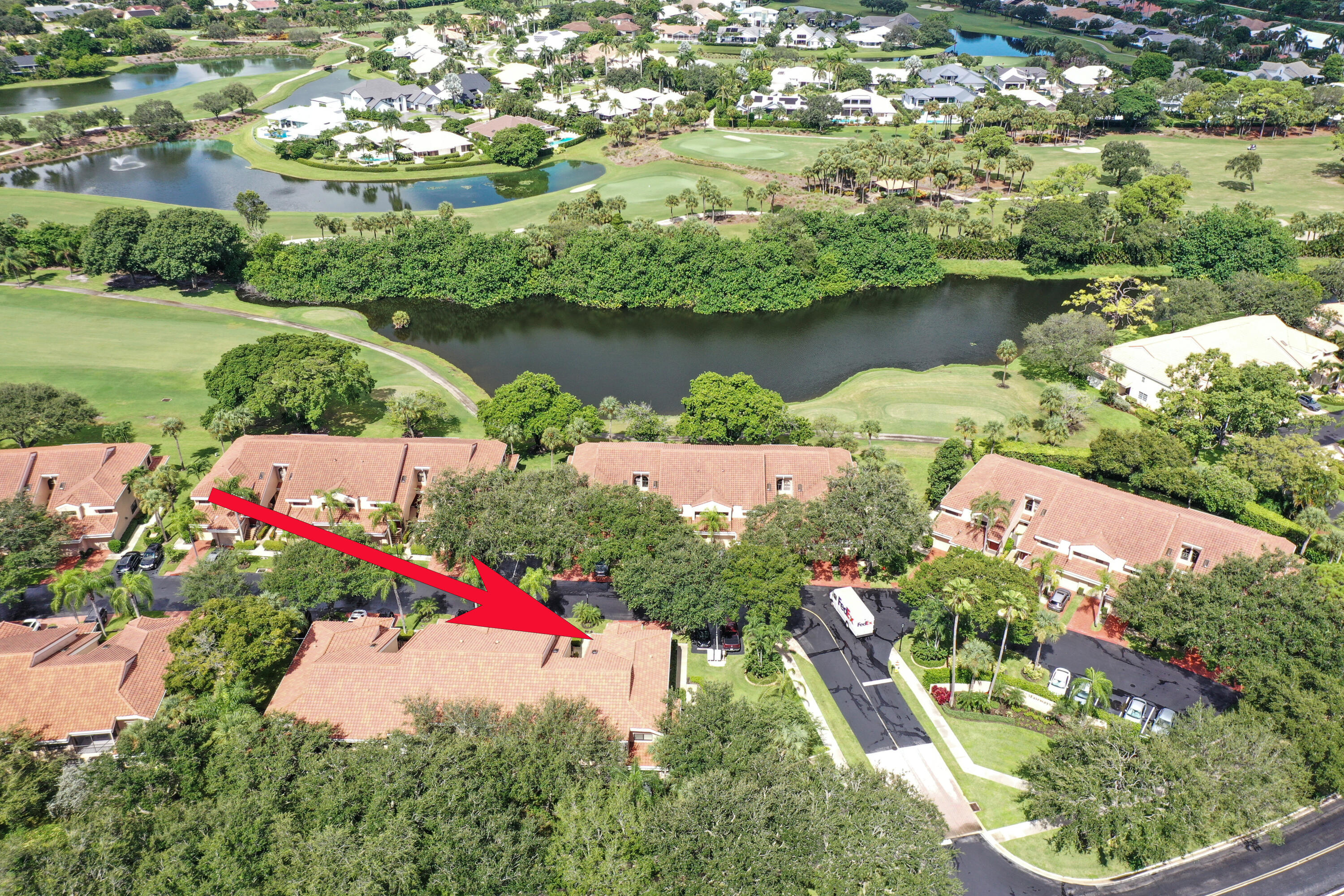 17308 Boca Club Boulevard, Unit 1102 Boca Raton, FL 33487 - Photo 33 of 48 an aerial view of tennis court