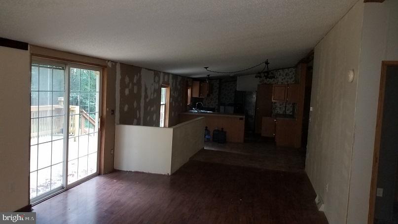 1904 Craley Road Windsor, PA 17366 - Photo 6 of 21