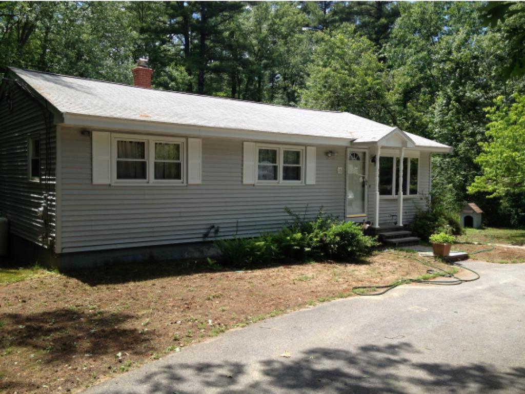 116 Page Road Litchfield, NH 03052 - Photo 2 of 23