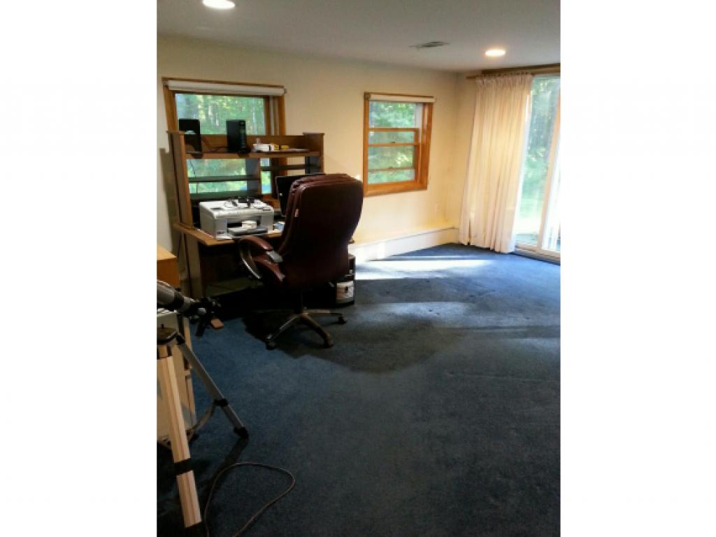 116 Page Road Litchfield, NH 03052 - Photo 20 of 23
