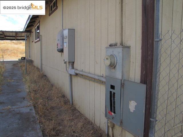 1943 South Ranchero Road Valley Springs, CA 95252 - Photo 22 of 23 Exterior view of electric meter