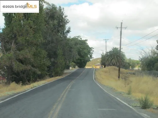 $335,000 | 1943 South Ranchero Road, Valley Springs, CA 95252