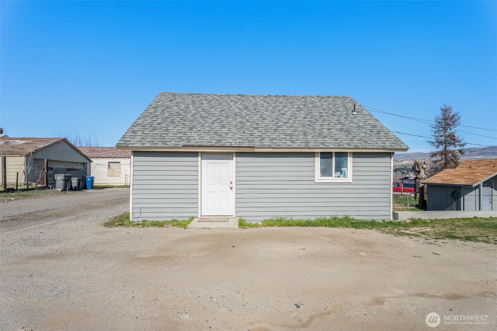 726 Methow Street Wenatchee, WA 98801 - Photo 12 of 36