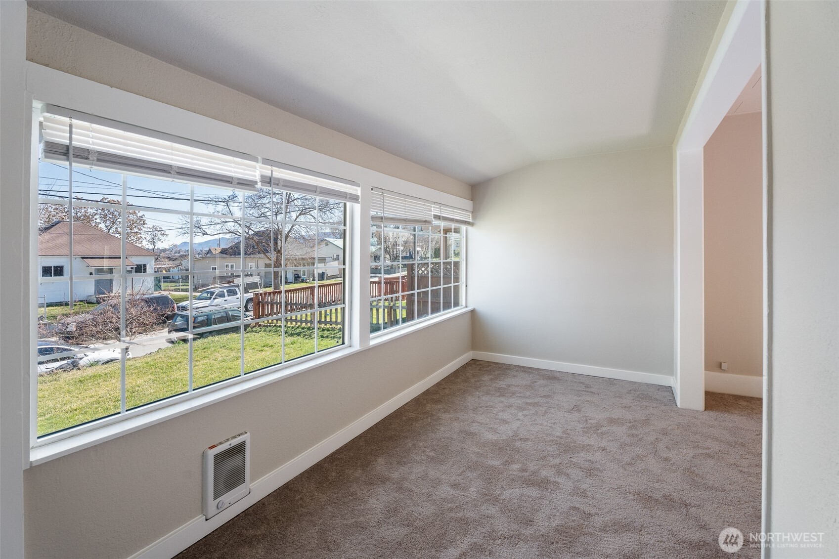 726 Methow Street Wenatchee, WA 98801 - Photo 17 of 36