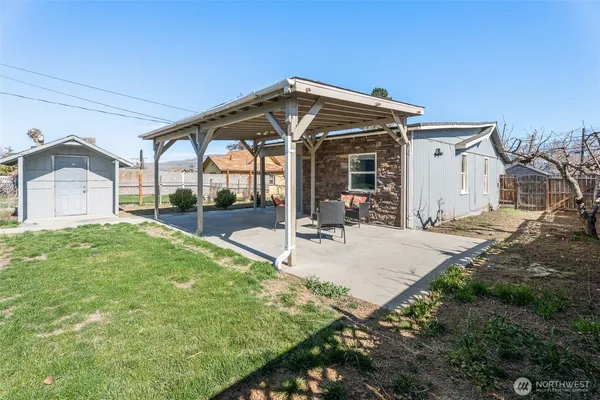 $365,000 | 726 Methow Street, Wenatchee, WA 98801