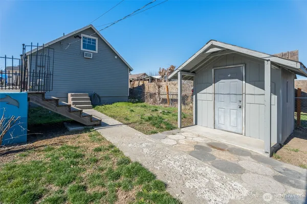 $365,000 | 726 Methow Street, Wenatchee, WA 98801