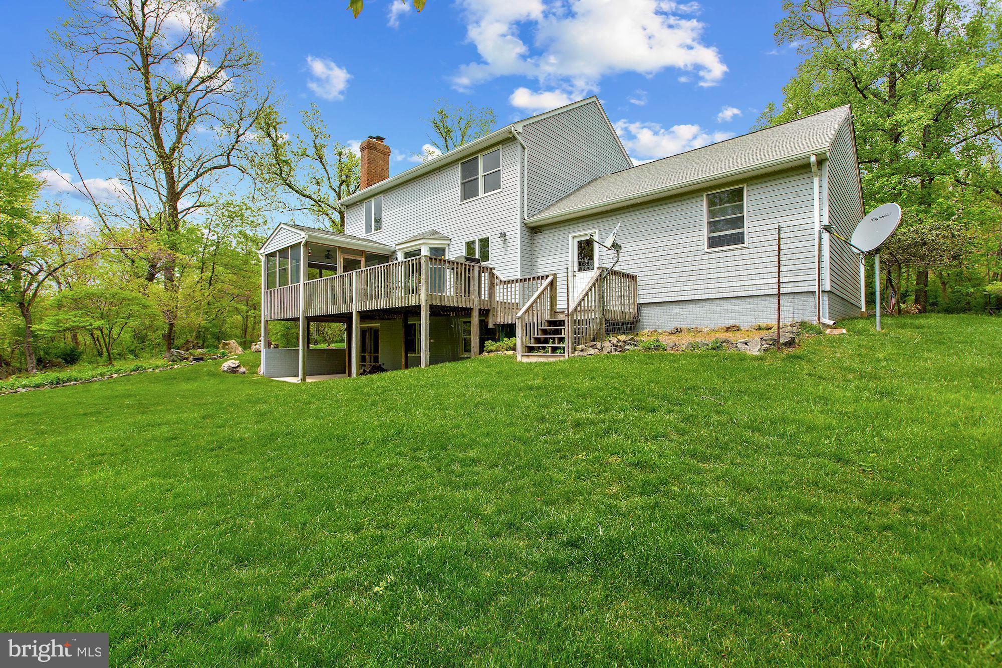 17914 Raven Rocks Road Round Hill, VA 20141 - Photo 5 of 40