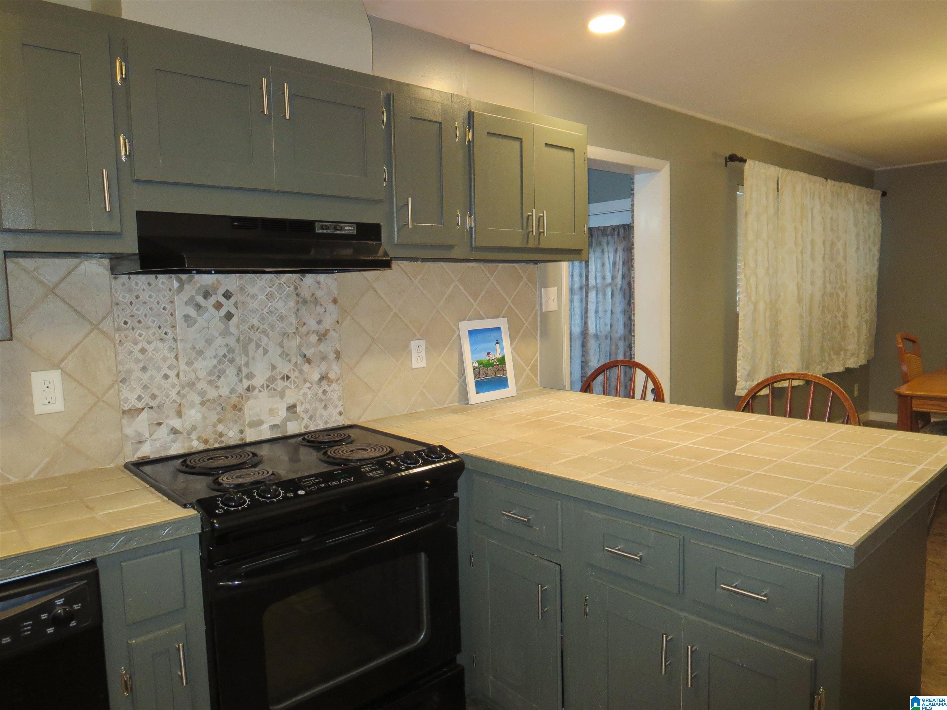 129 Elm Street Gardendale, AL 35071 - Photo 15 of 40