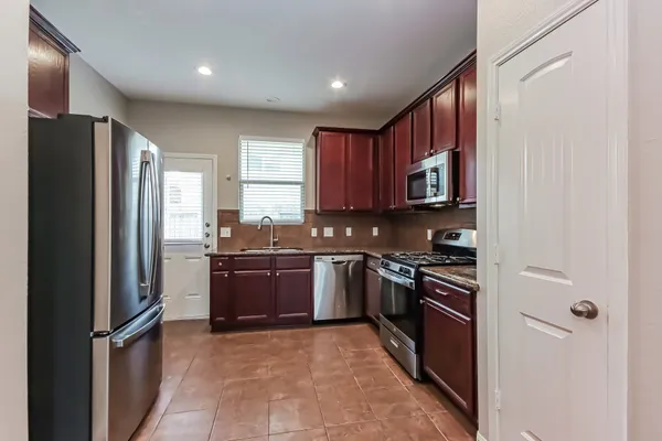 $2,120 | 17115 Amarose Drive, Houston, TX 77090