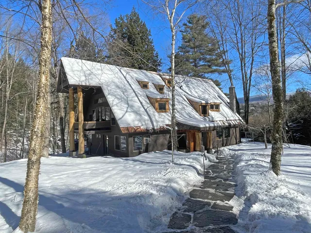 $1,725,000 | 190 Upper Pines Road, Warren, VT 05674
