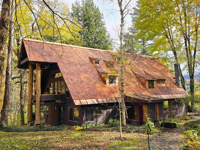 $1,725,000 | 190 Upper Pines Road, Warren, VT 05674