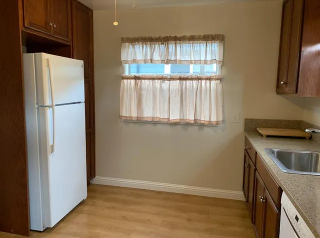 $4,500 | 1564 Hemlock Avenue, San Mateo, CA 94401