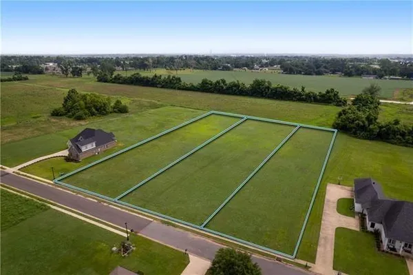 $64,000 | 1320 Bonaire Trace, Alexandria, LA 71303