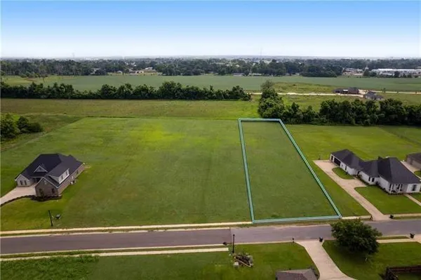 $64,000 | 1320 Bonaire Trace, Alexandria, LA 71303