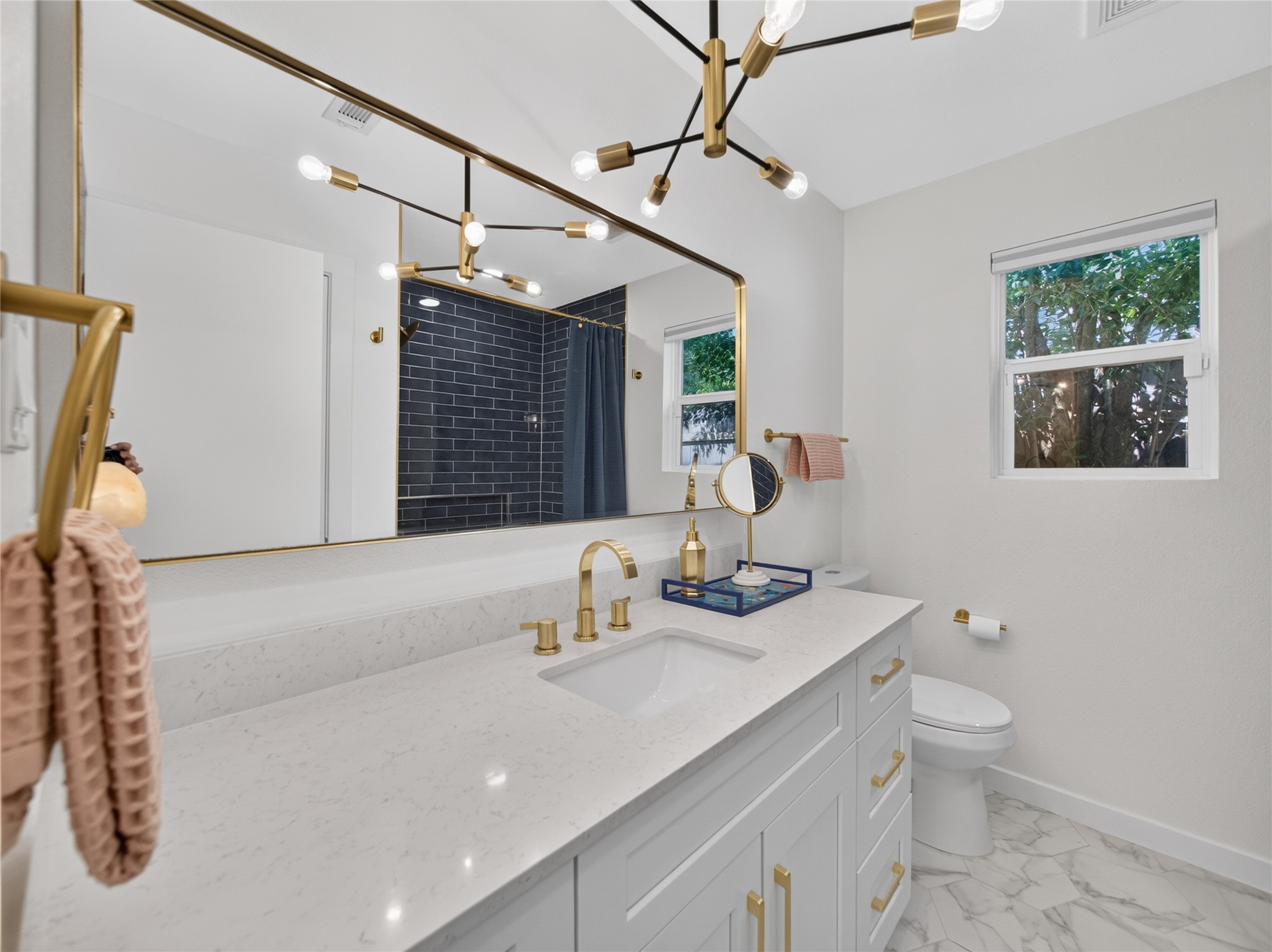 2102 Lear Lane Austin, TX 78745 - Photo 24 of 32