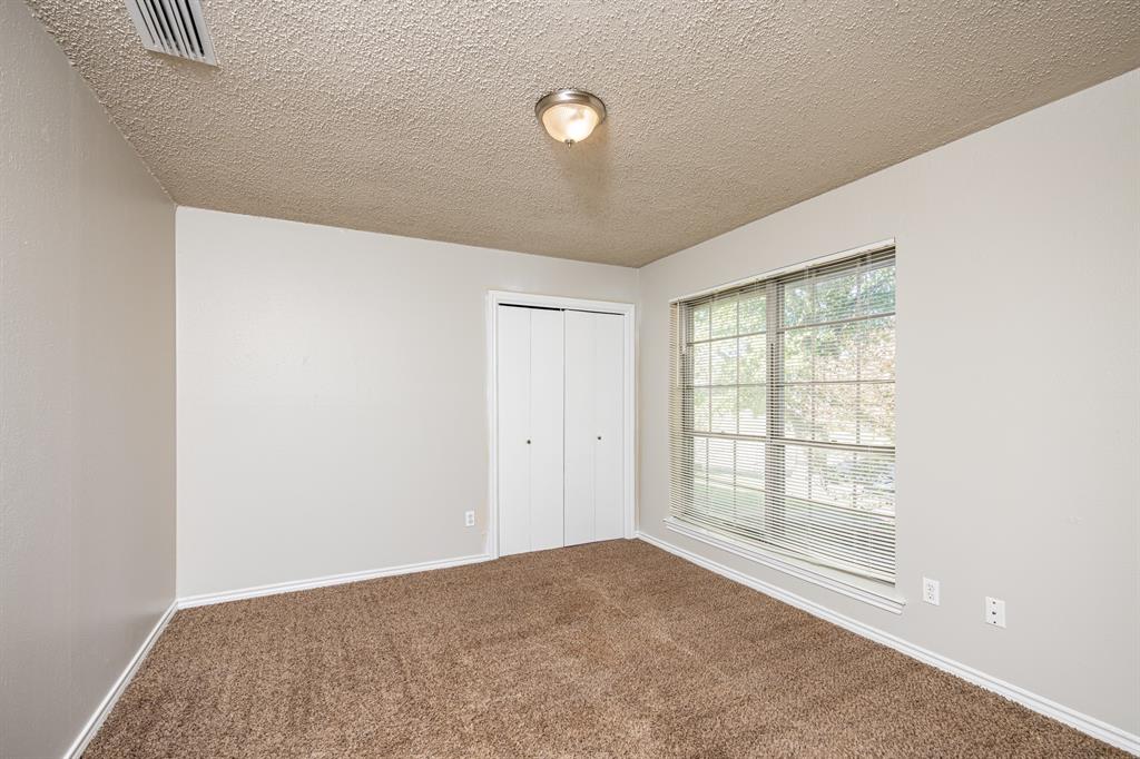 2912 Yorktown Road Mesquite, TX 75149 - Photo 11 of 18