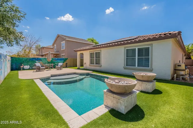 $3,200 | 15927 North 171st Drive, Surprise, AZ 85388