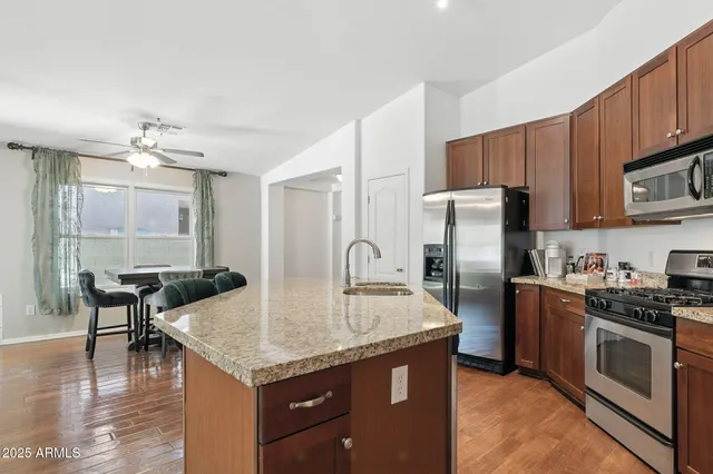 $3,200 | 15927 North 171st Drive, Surprise, AZ 85388