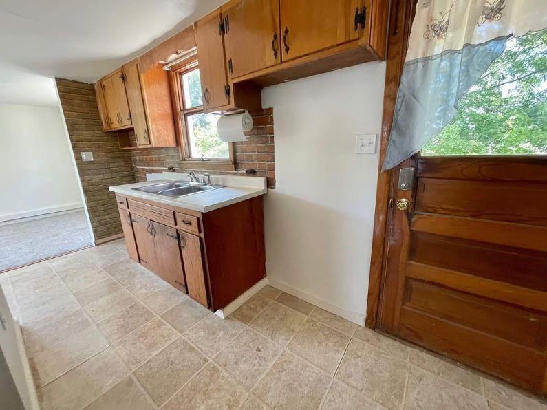 916 Main Street East Rural Valley, PA 16249 - Photo 26 of 32 a view of utility room with washer and dryer