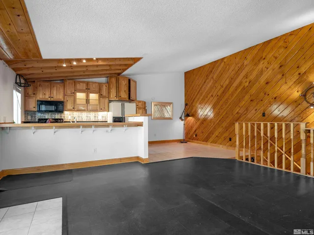 $415,000 | 723 Gary Lane, Unit A, Stateline, NV 89449
